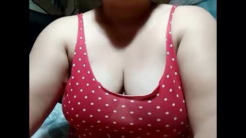 hot_boobs21 online show from 02/11/25, 09:03