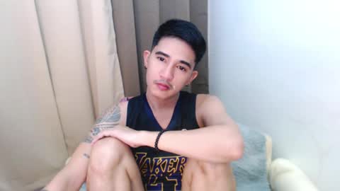 Snapshot of hot_boy2088 chatting on 09/09/25, 03:11 Mike online show from 09/09/25, 03:11