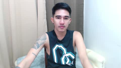 Snapshot of hot_boy2088 chatting on 09/10/25, 03:56 Mike online show from 09/10/25, 03:56