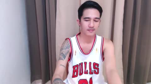 Snapshot of hot_boy2088 chatting on 10/06/25, 02:25 Mike online show from 10/06/25, 02:25