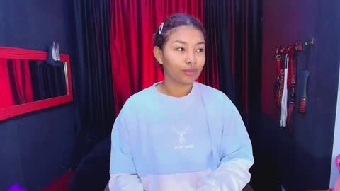 hot chocolate 4u online show from 12/18/24, 11:13