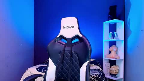 hot chocolate 4u online show from 09/13/25, 12:05