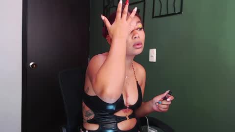 hot chocolate 4u online show from 04/13/26, 06:13