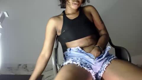 Snapshot of hot_chocoxxxx chatting on 02/01/25, 07:23 sonia mis choco online show from 02/01/25, 07:23