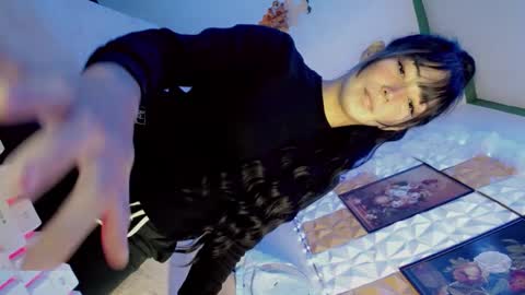 its me CLAUDIA online show from 02/25/25, 06:58