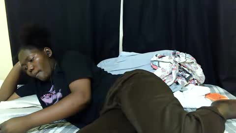 Milly online show from 10/09/25, 07:01