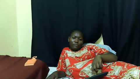 Milly online show from 12/22/25, 01:52