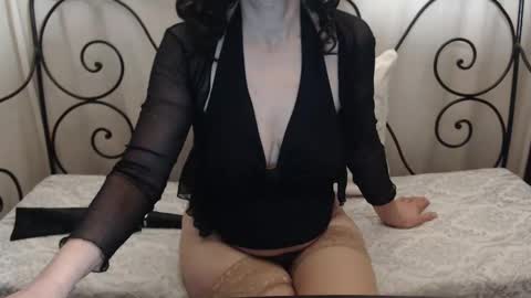 Dina online show from 02/22/25, 05:23