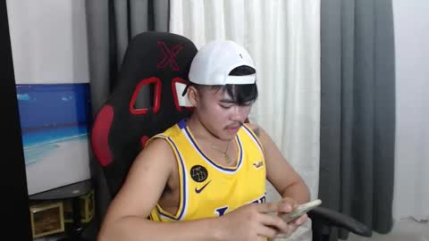 hot_emmanuel online show from 09/18/25, 08:27