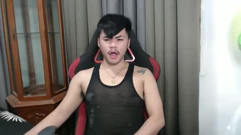 hot_emmanuel online show from 10/12/25, 06:01