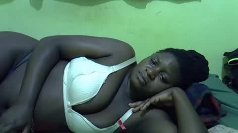 hot_girlly online show from 03/23/26, 05:39