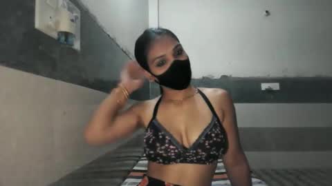 Snapshot of hot_jannt chatting on 05/04/26, 01:40 Jannat online show from 05/04/26, 01:40