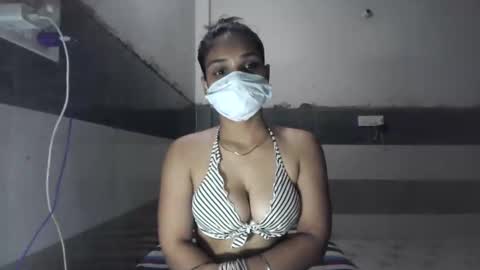 Snapshot of hot_jannt chatting on 05/30/26, 12:35 Jannat online show from 05/30/26, 12:35