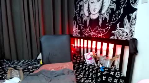 Jessica Cumshow FOLLOW ME online show from 05/15/26, 11:34