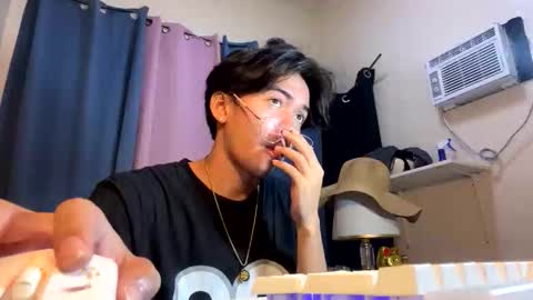 hot_kianxx online show from 05/11/26, 09:04
