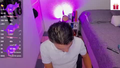 Alejandro online show from 07/18/26, 01:54