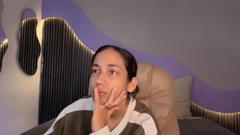 Alana online show from 02/22/26, 09:46