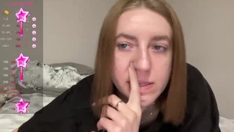 Snapshot of hot_lliinns chatting on 02/26/25, 07:16 Lina online show from 02/26/25, 07:16