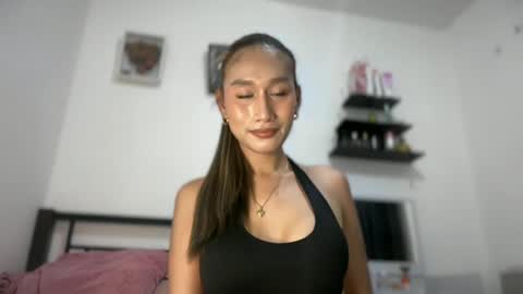 Snapshot of hot_marryxx chatting on 06/27/26, 02:23 marry online show from 06/27/26, 02:23