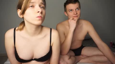 Sara and Sam online show from 01/18/26, 11:19