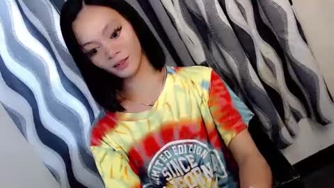 SWEET AGATHA online show from 02/15/25, 08:22