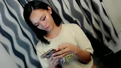 SWEET AGATHA online show from 03/04/25, 03:15