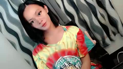 SWEET AGATHA online show from 03/06/25, 09:14