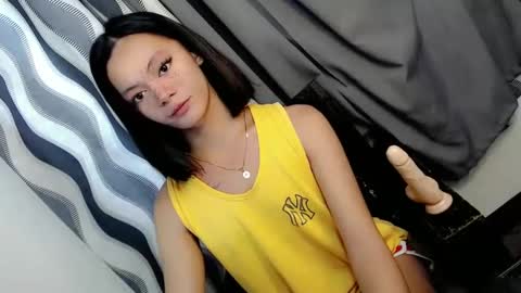 SWEET AGATHA online show from 03/12/25, 05:02