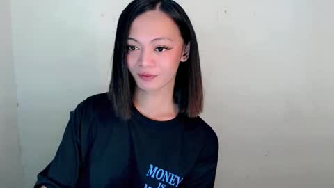 SWEET AGATHA online show from 10/27/25, 06:50