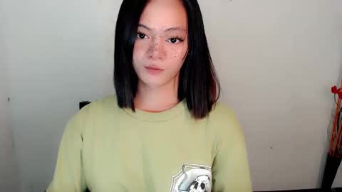 SWEET AGATHA online show from 11/07/25, 02:28