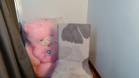 Snapshot of hot_nica19 chatting on 02/14/26, 03:25 call me nica online show from 02/14/26, 03:25