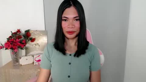 hot_pauline online show from 05/17/26, 03:15