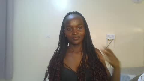 Snapshot of hot_petite12 chatting on 06/17/26, 06:53 Petite online show from 06/17/26, 06:53