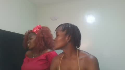 Petite online show from 07/21/26, 08:00