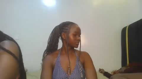 Petite online show from 08/02/26, 04:44