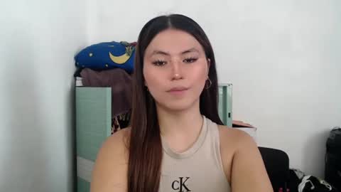 Nikki  online show from 04/27/26, 06:00