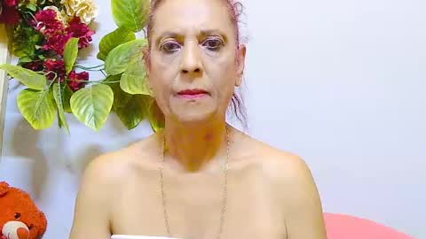 Snapshot of hot_queen58 chatting on 07/18/26, 06:50 hot queen online show from 07/18/26, 06:50