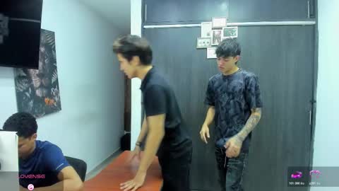 Vanesa Oliver and Andrew online show from 01/17/26, 11:48