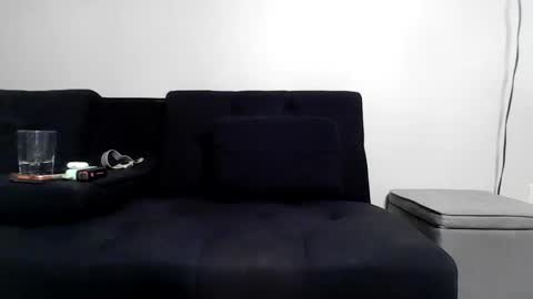 hot_sexy_man_in_the_van online show from 01/18/26, 05:11