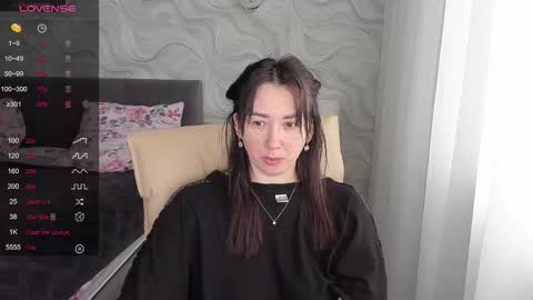 Snapshot of hot_squirtgirl chatting on 02/17/26, 03:25 Vasilisa online show from 02/17/26, 03:25