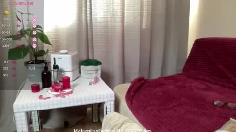 Hot Thumbelina online show from 11/16/25, 05:46