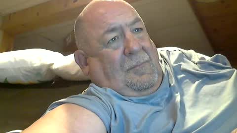 Hot and Horny online show from 07/22/26, 06:00
