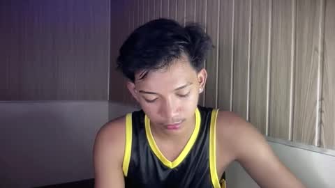 hotasian_jerome online show from 05/03/26, 12:11