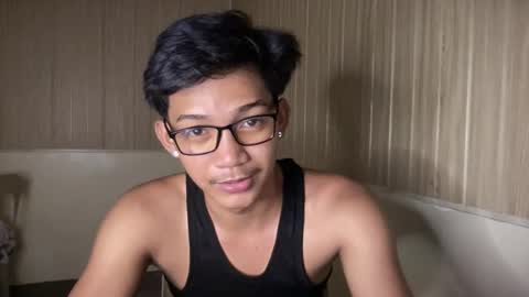 hotasian_jerome online show from 05/08/26, 11:48