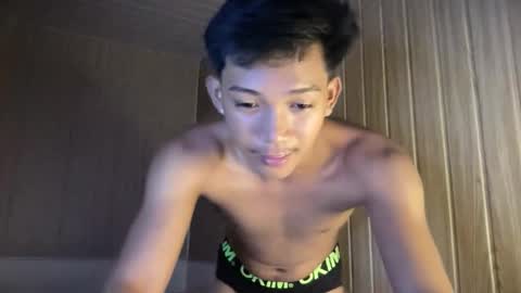 hotasian_jerome online show from 05/15/26, 09:33