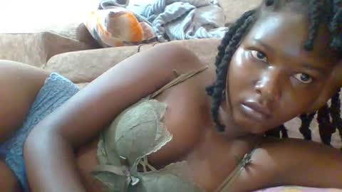 love online show from 03/03/25, 03:41