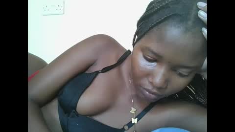 love online show from 11/09/25, 06:01