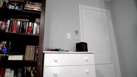 Snapshot of hotbaldcock49 chatting on 12/22/24, 05:12 Pete Mitchell online show from 12/22/24, 05:12