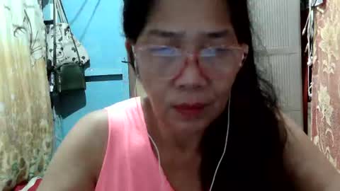 Snapshot of hotbetty_45 chatting on 07/11/26, 02:25 hotbetty_45 online show from 07/11/26, 02:25