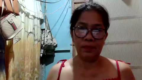 Snapshot of hotbetty_45 chatting on 07/17/26, 01:51 hotbetty_45 online show from 07/17/26, 01:51